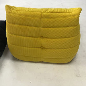 Unieke Luxe Fauteuil in ribfluweel – Sculpturaal comfort op maat
