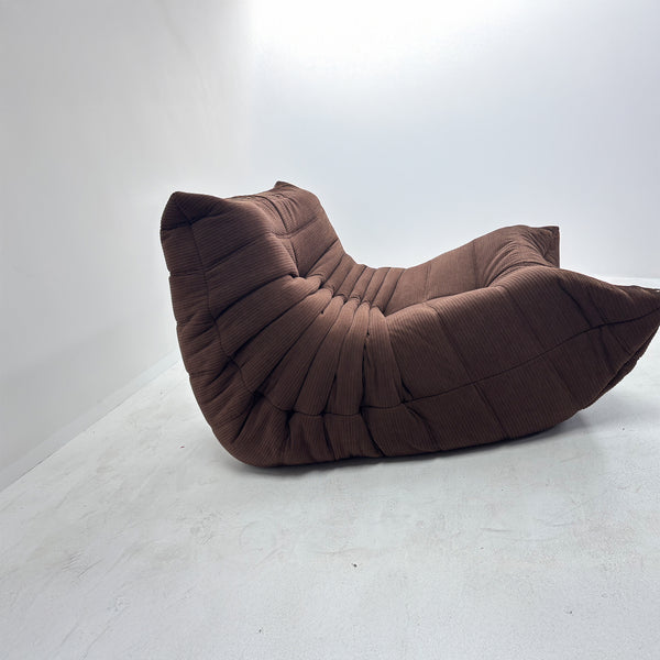 Unieke Luxe Fauteuil in ribfluweel – Sculpturaal comfort op maat
