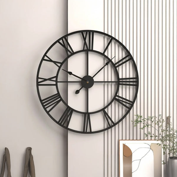 Wandklok in smeedijzeren design – Gesculpteerde Romeinse cijfers 40 cm
